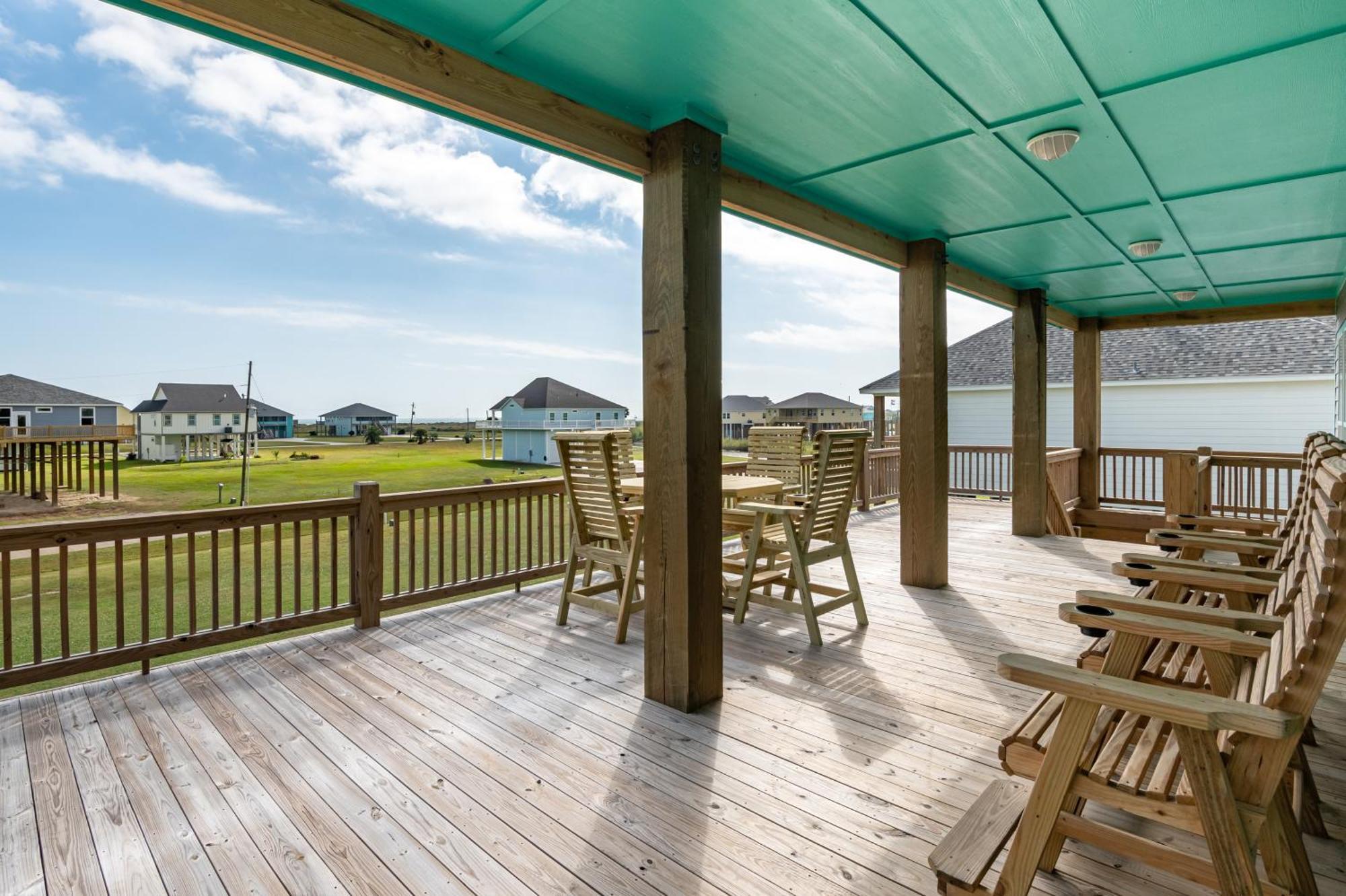 Stylish 4Br Crystal Beach Retreat Walk To Beach Bolivar Peninsula Экстерьер фото